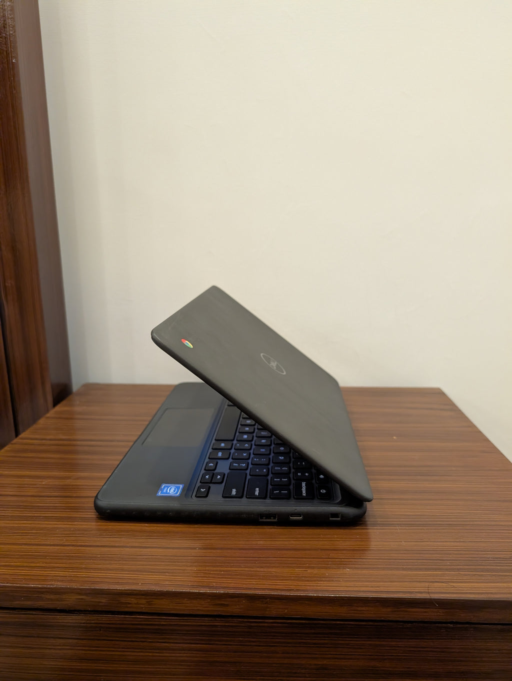 Dell Windows 10 Laptop - 4 GB Ram - 32 GB Storage - 8th Generation - 5 Hours Battery Timing