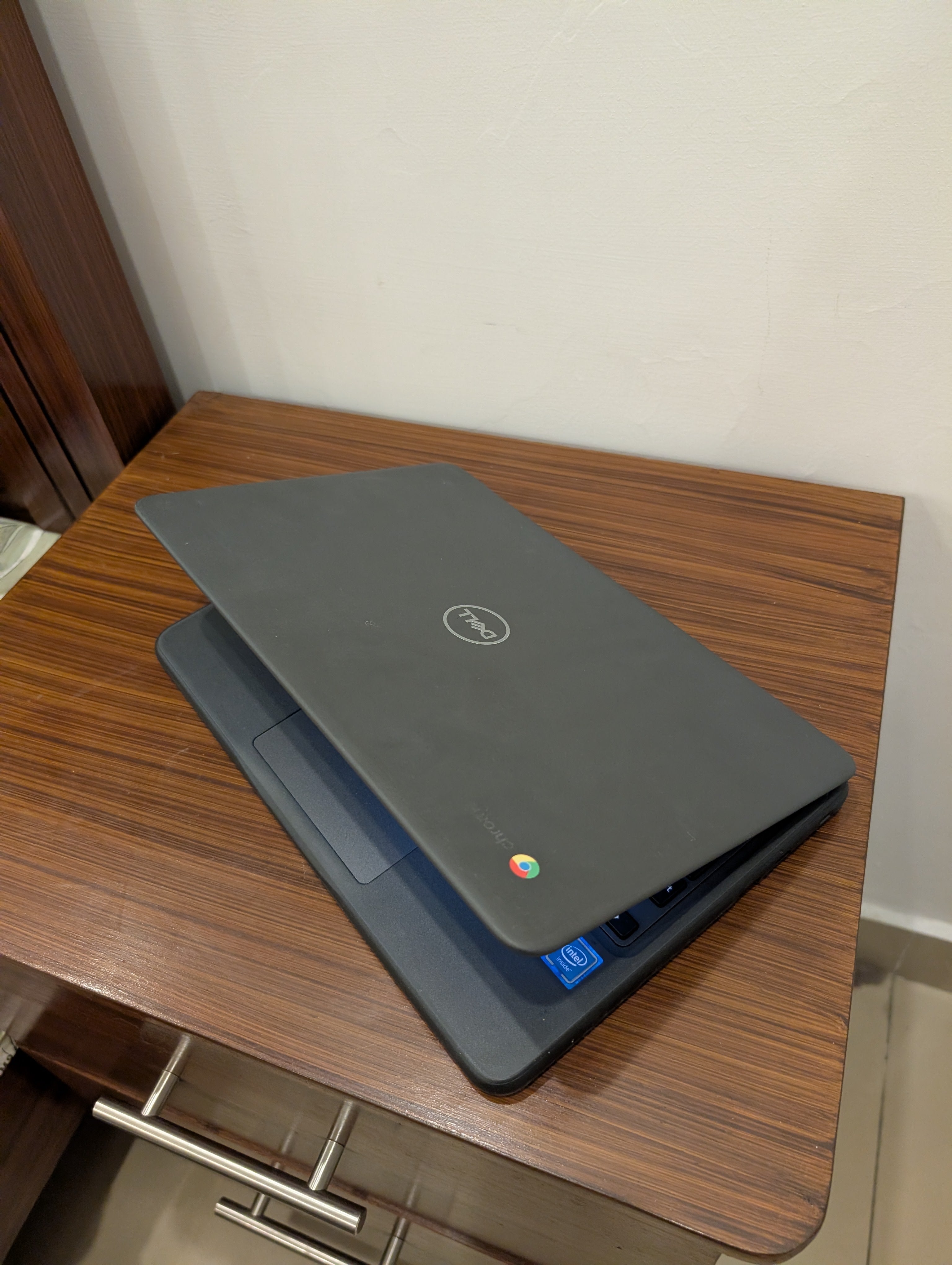 Dell Windows 10 Laptop - 4 GB Ram - 32 GB Storage - 8th Generation - 5 Hours Battery Timing