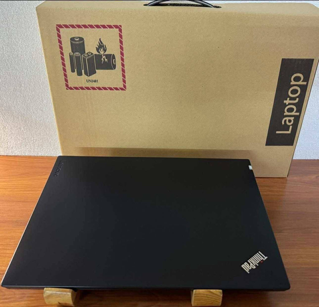 Lenevo X270 - Core i5 6th Generation - 8 GB Ram - 256 GB SSD